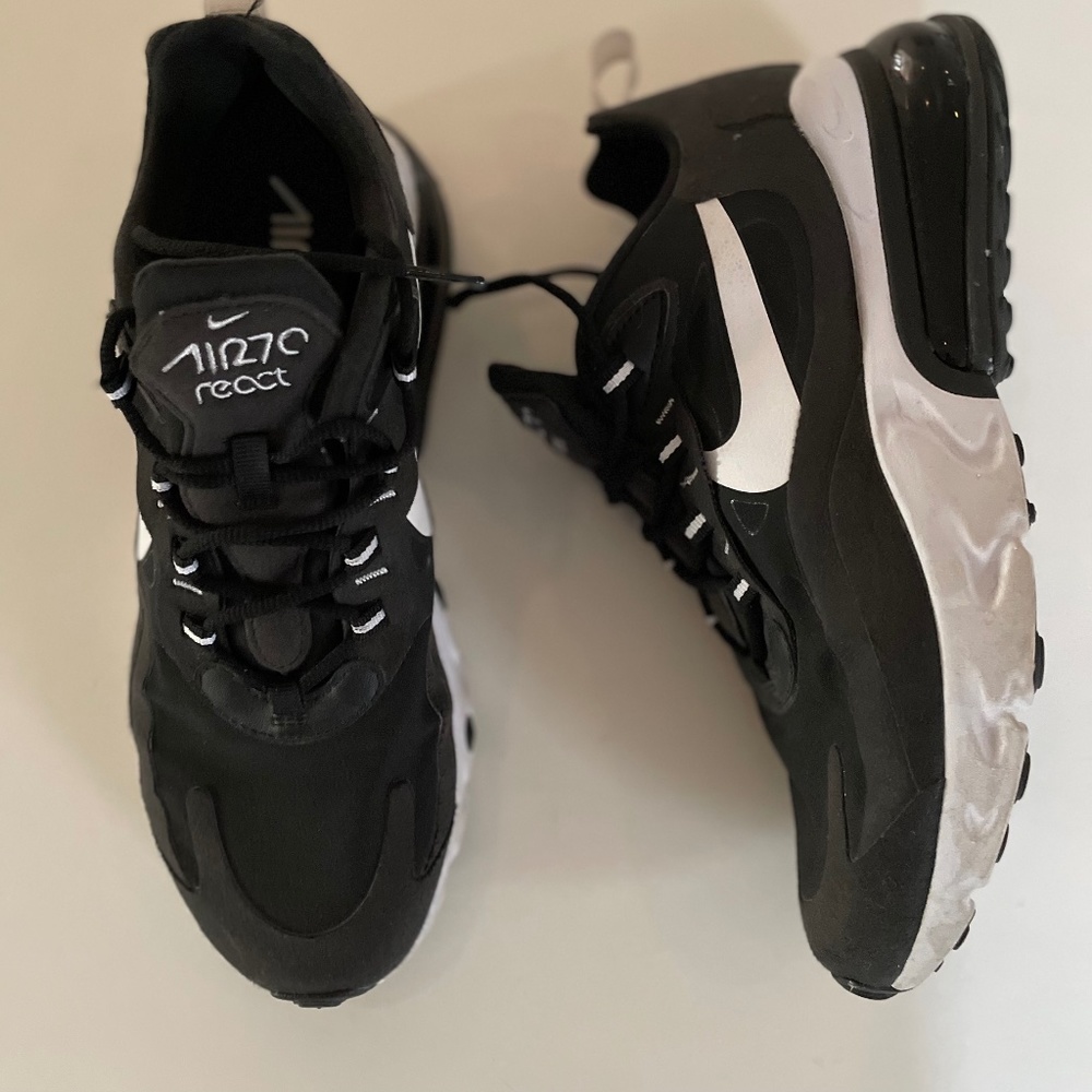 Black white Nike Airmax React sneakers US 9